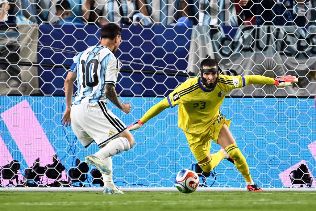Mondial 2026 : L'Argentine écrase l'Algérie grâce à un triplé de Lionel Messi