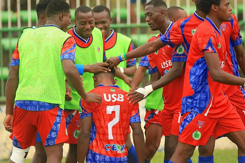 National Foot 1 : l'US Bitam rate le coche face à l'US Oyem et reste engluée dans la zone rouge