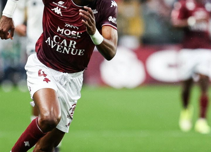 Officiel : Michel Mboula signe à Metz jusqu'en 2028