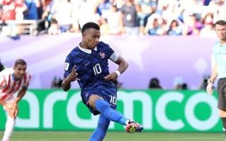 Mondial 2026 : la France écarte le Paraguay sans briller et retrouvera le Maroc en quarts