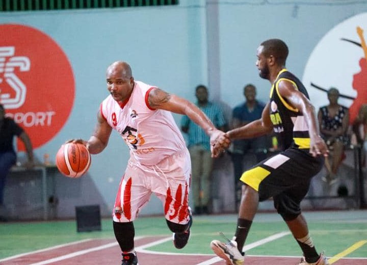 Surpra Ligue : Qui de Clash Time, Owendo 70, Espoir BC ou Racine NBA sera roi de l'Estuaire ?