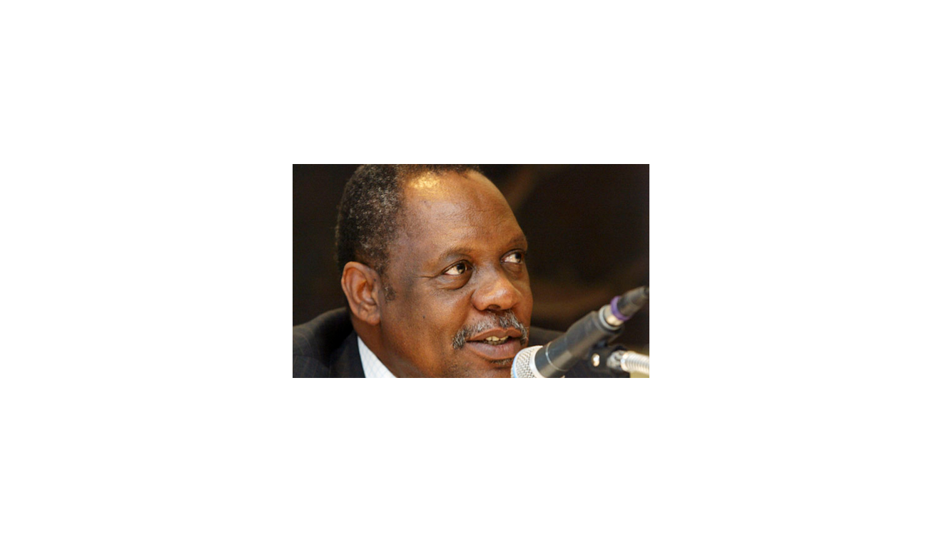 Issa Ayatou en Mission d'inspection au Gabon