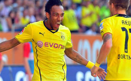 Aubameyang demarre la Bundesliga par un triplé !