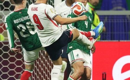 Mondial 2026 : l'Angleterre survit au volcan mexicain et rejoint la Norvège en quarts