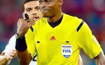 CAN Côte d'Ivoire 2023 : 68 arbitres retenus par la CAF dont trois Gabonais