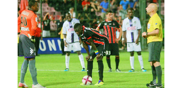 Eric Mouloungui joue de malchance à Nice