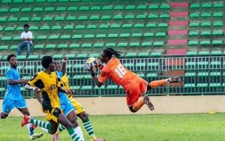 National-Foot 1 reporté : le CF Mounana et Lambaréné AC se neutralisent en amical
