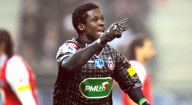 Eric Mouloungui en partance pour les Emirats Arabes Unis !