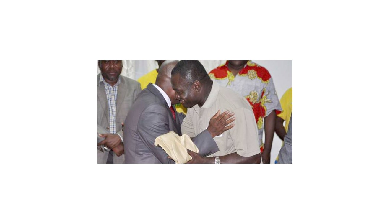 l'AO CMS : L'entraîneur Rigobert Nzamba limogé par le bureau directeur