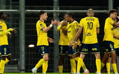 Ligue 2 : le Pau FC ramène un point d'Ajaccio mais devra encore patienter pour le maintien