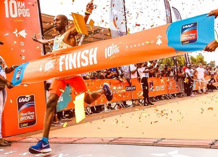 L'Ougandais Abdallah Mande et la Kényane Sheila Chelangat remportent le 10km de Port-Gentil 