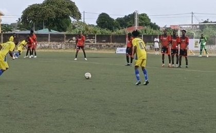 National foot 1 : le Stade Mandji dicte sa loi au FC 105 en ouverture de la saison