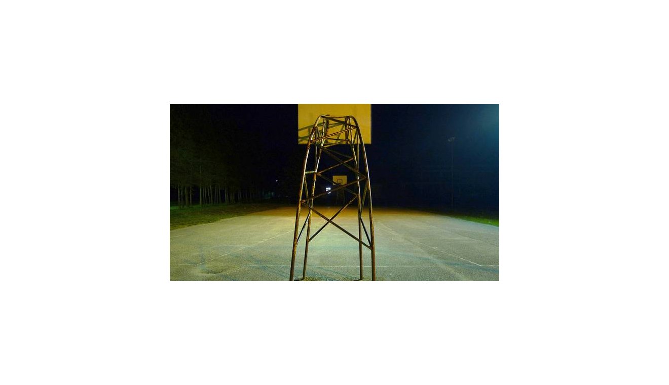 Le terrain de basket ball ré-habilité